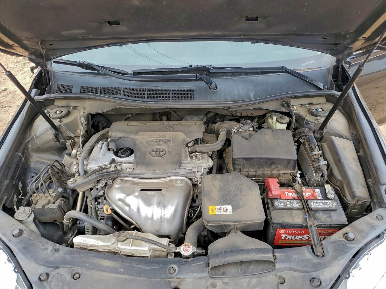 2017 TOYOTA CAMRY LE photo 11