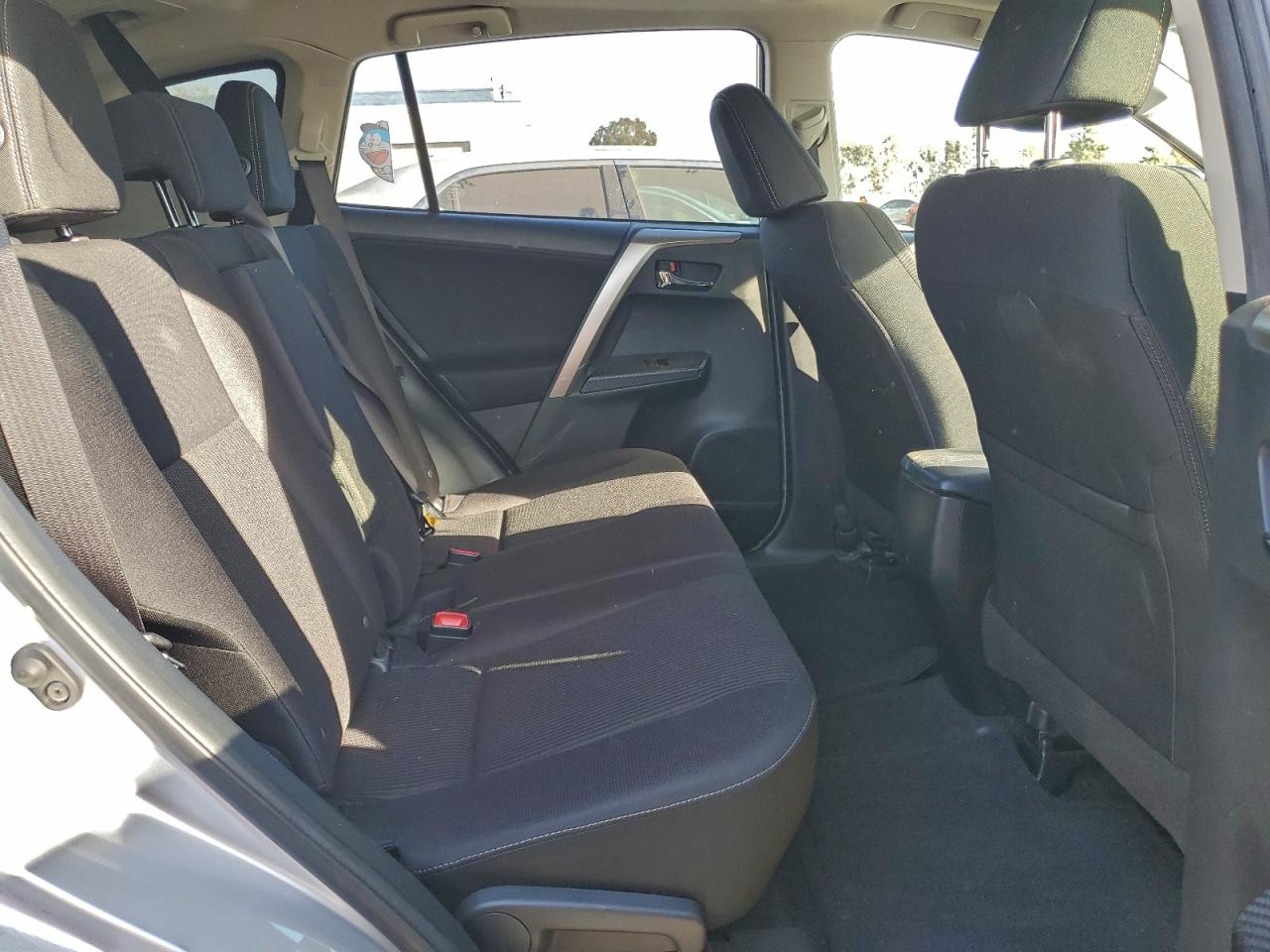2014 TOYOTA RAV4 XLE photo 11