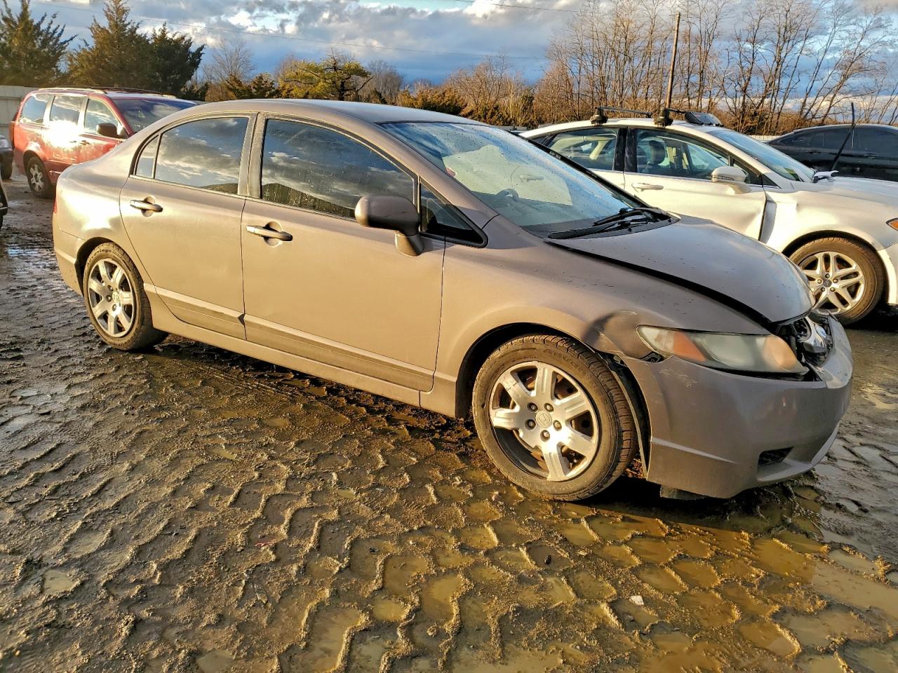 2010 HONDA CIVIC LX photo 4
