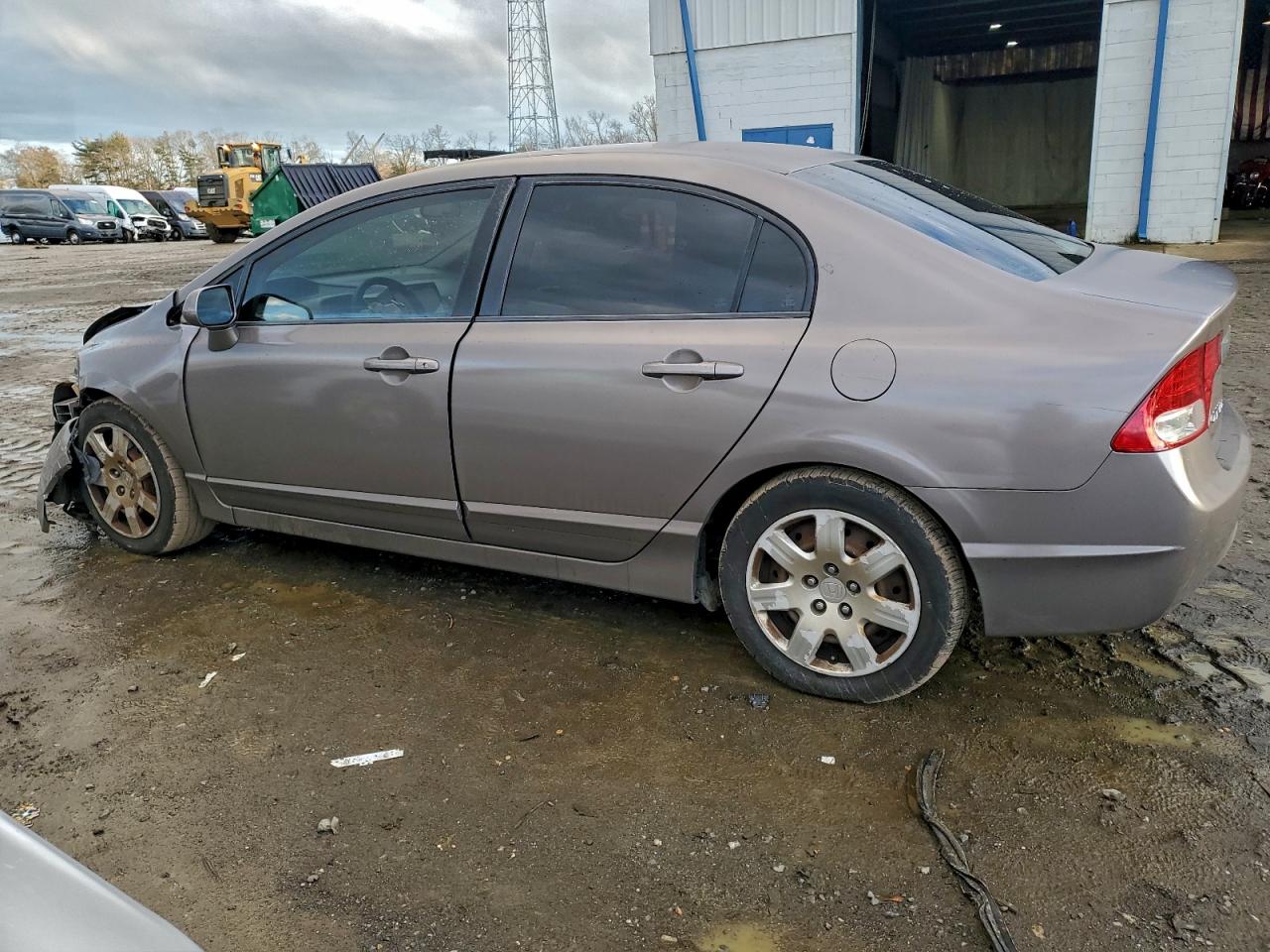 2010 HONDA CIVIC LX photo 2