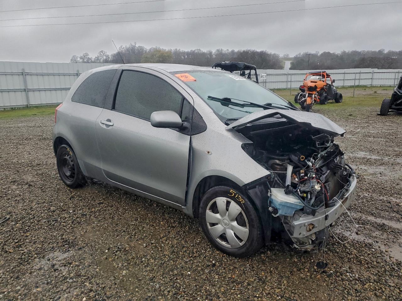 2008 TOYOTA YARIS photo 4