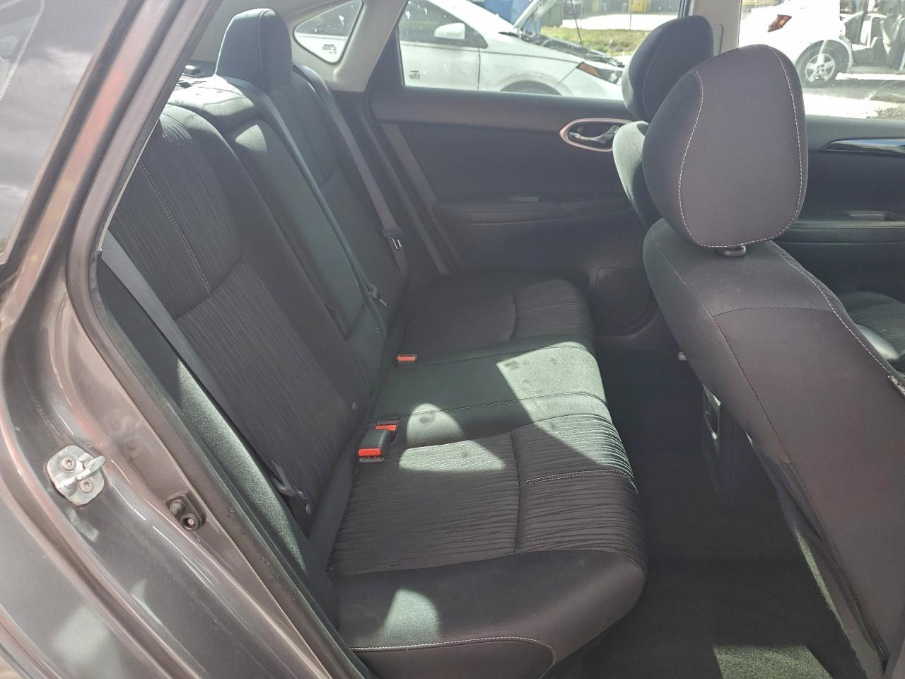 2017 NISSAN SENTRA S photo 10