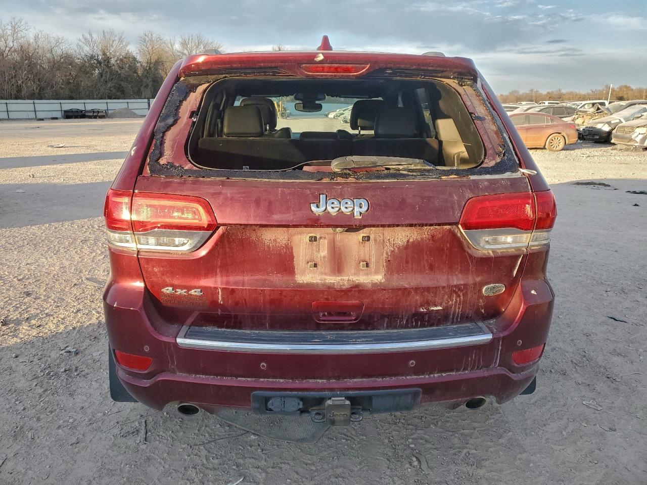 2018 JEEP GRAND CHEROKEE OVERLAND photo 6