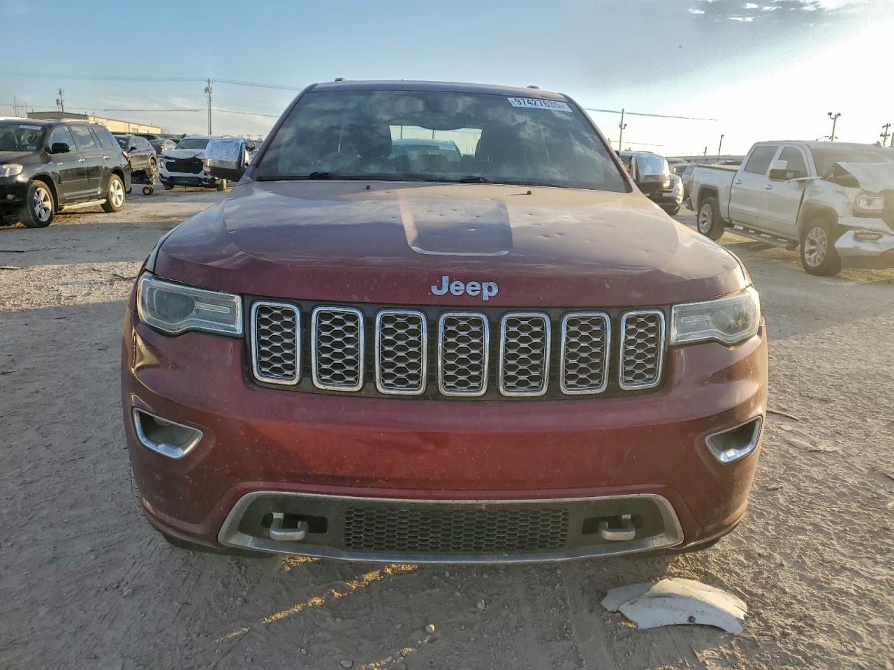 2018 JEEP GRAND CHEROKEE OVERLAND photo 5