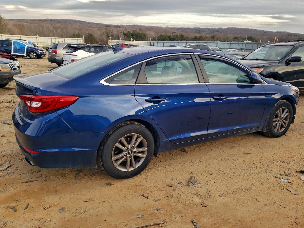 2016 HYUNDAI SONATA SE photo 3