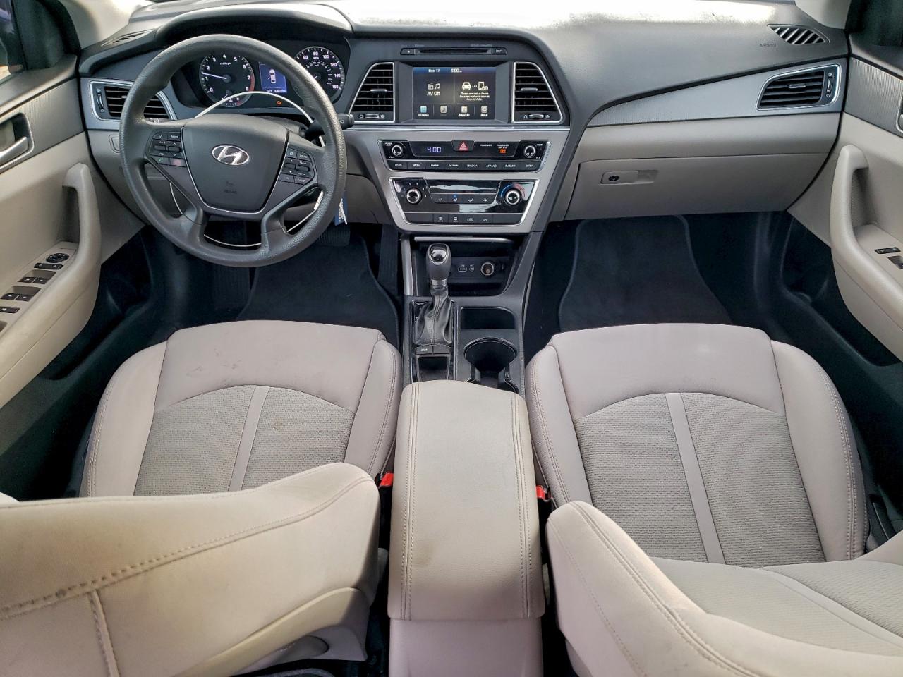 2016 HYUNDAI SONATA SE photo 8