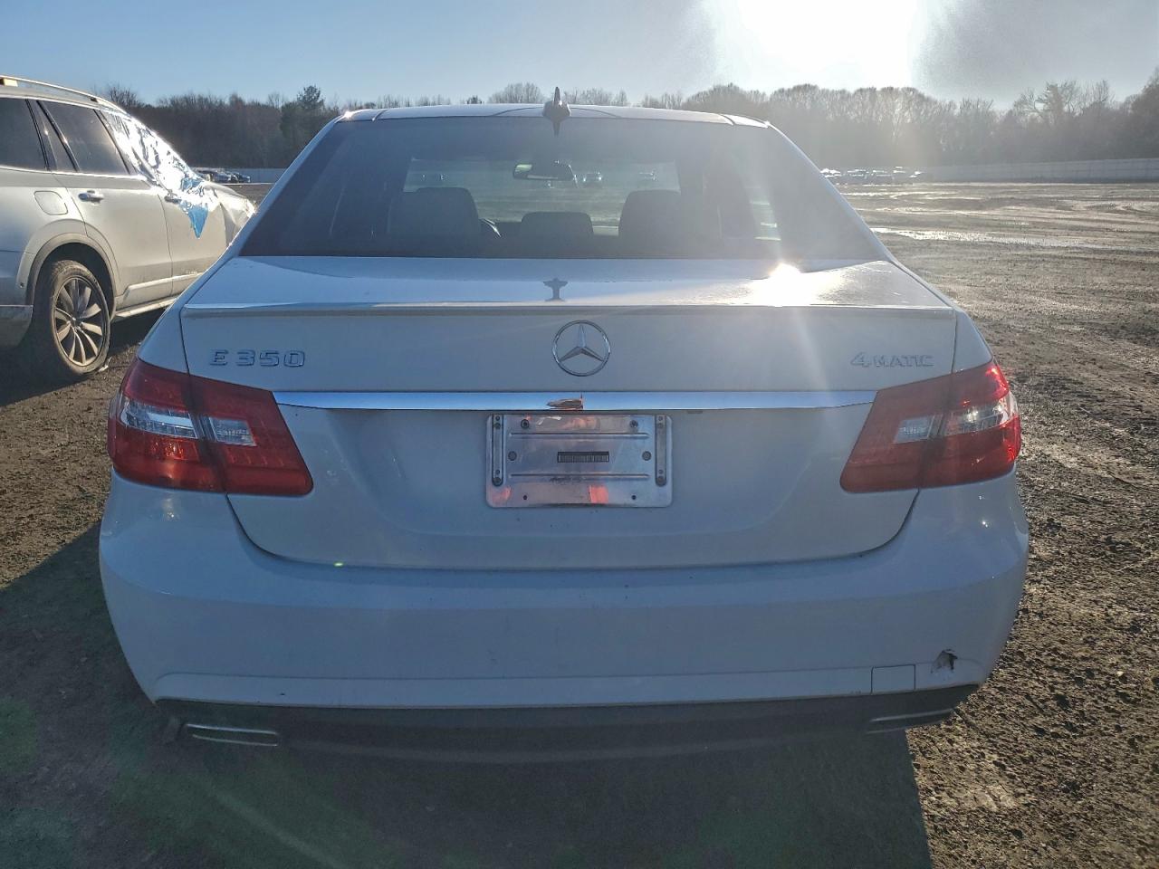 2011 MERCEDES-BENZ E 350 4MATIC photo 11