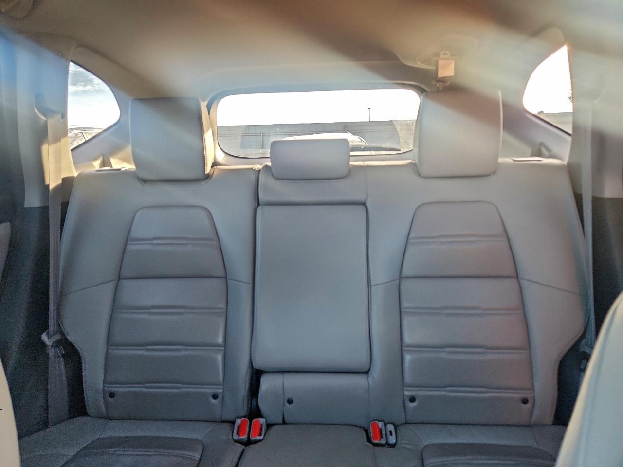 2018 HONDA CR-V TOURING photo 10