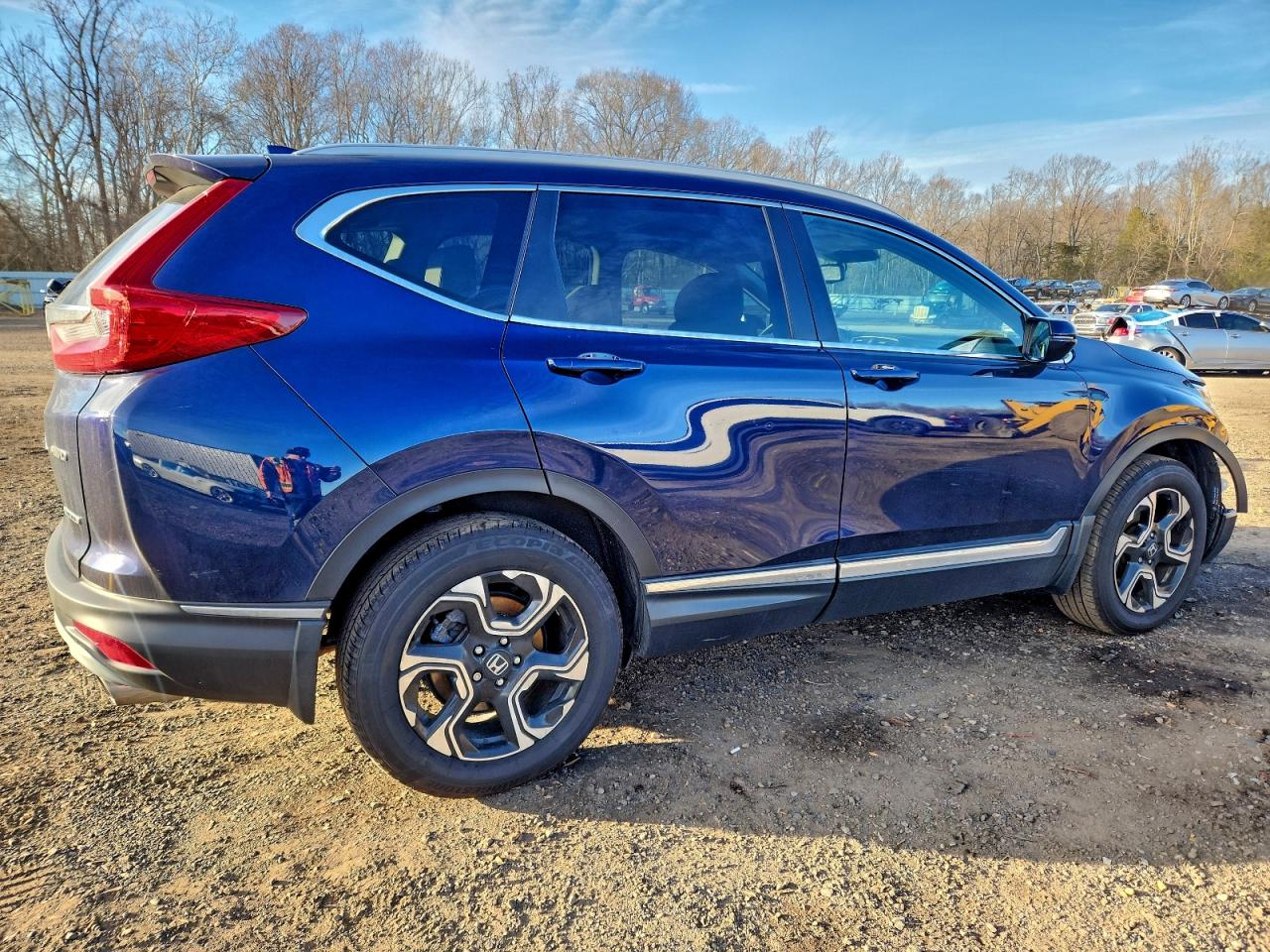 2018 HONDA CR-V TOURING photo 3