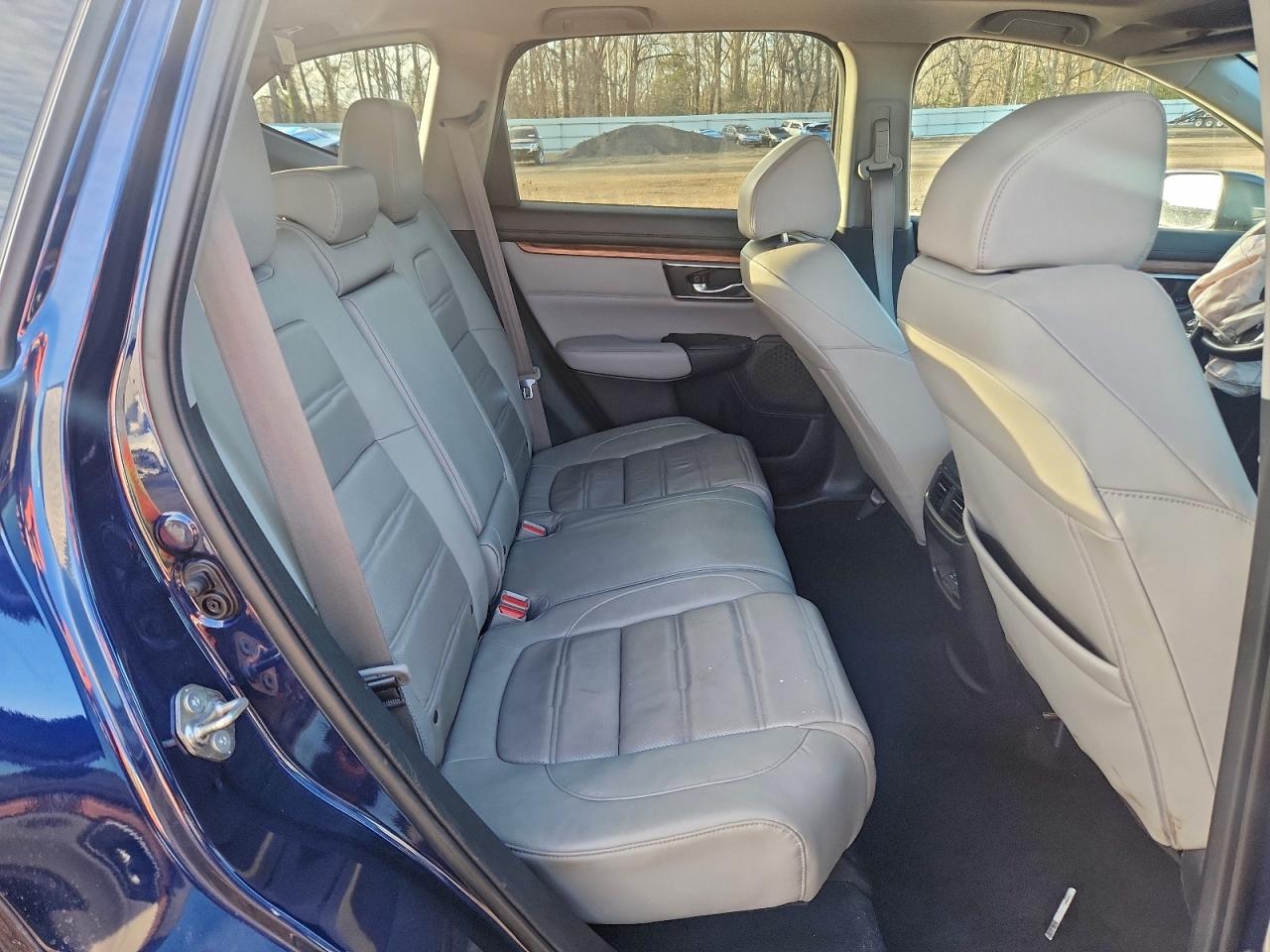 2018 HONDA CR-V TOURING photo 11