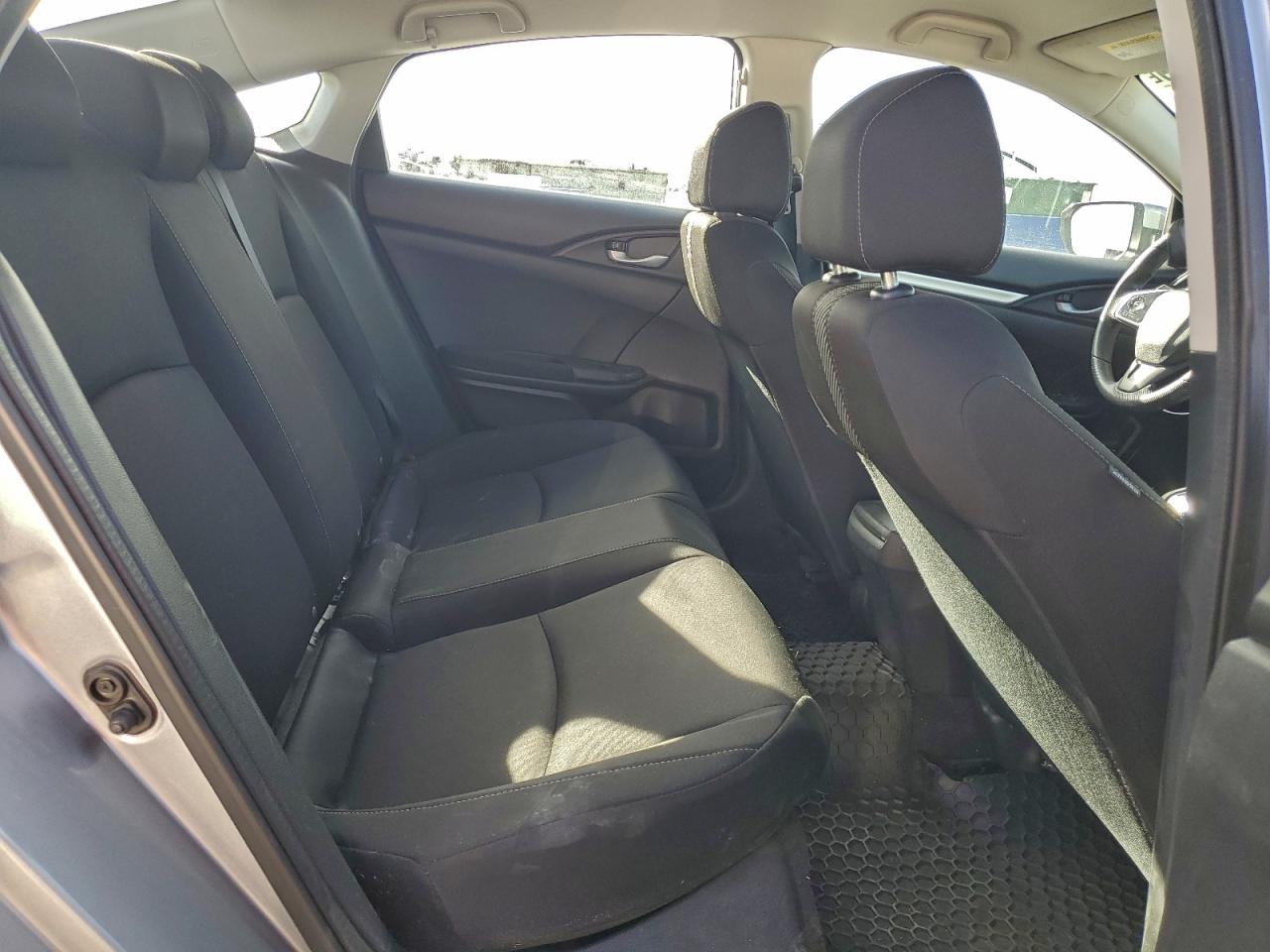 2016 HONDA CIVIC LX photo 10