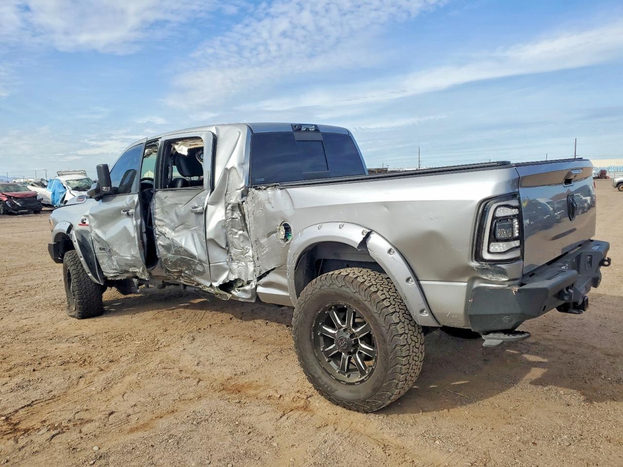 2021 RAM 3500 LIMITED photo 3