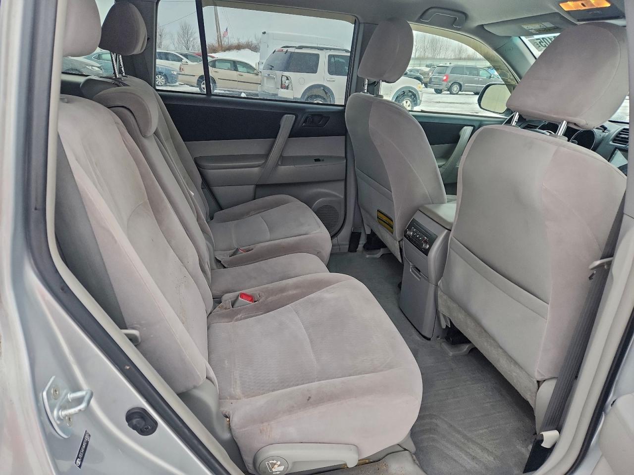 2009 TOYOTA HIGHLANDER photo 11