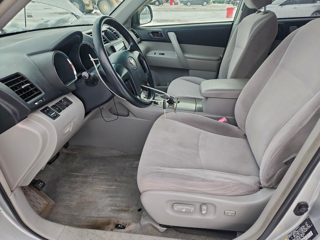2009 TOYOTA HIGHLANDER photo 7
