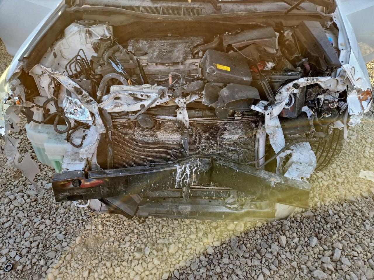 2012 TOYOTA CAMRY BASE photo 11