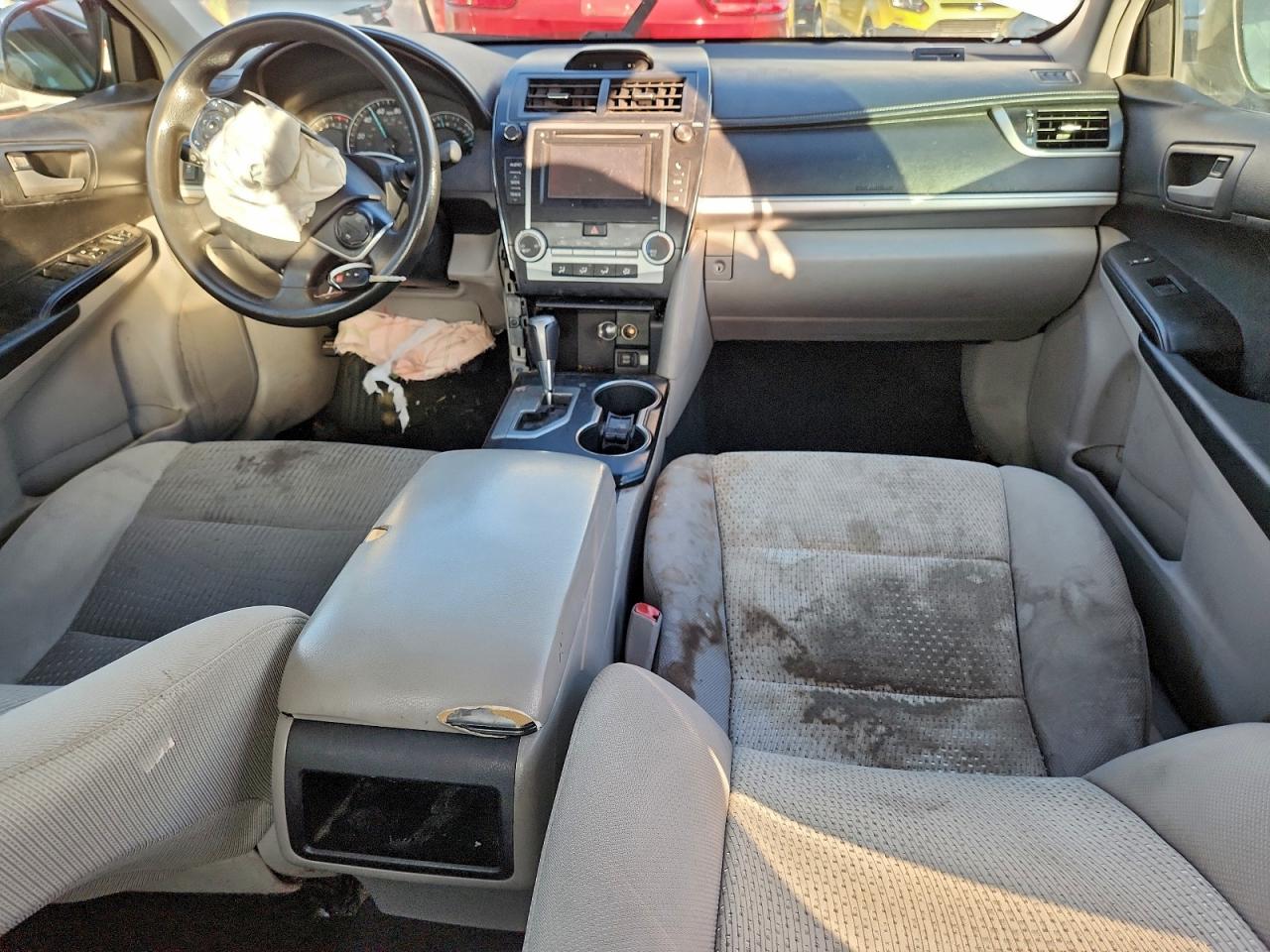 2012 TOYOTA CAMRY BASE photo 8
