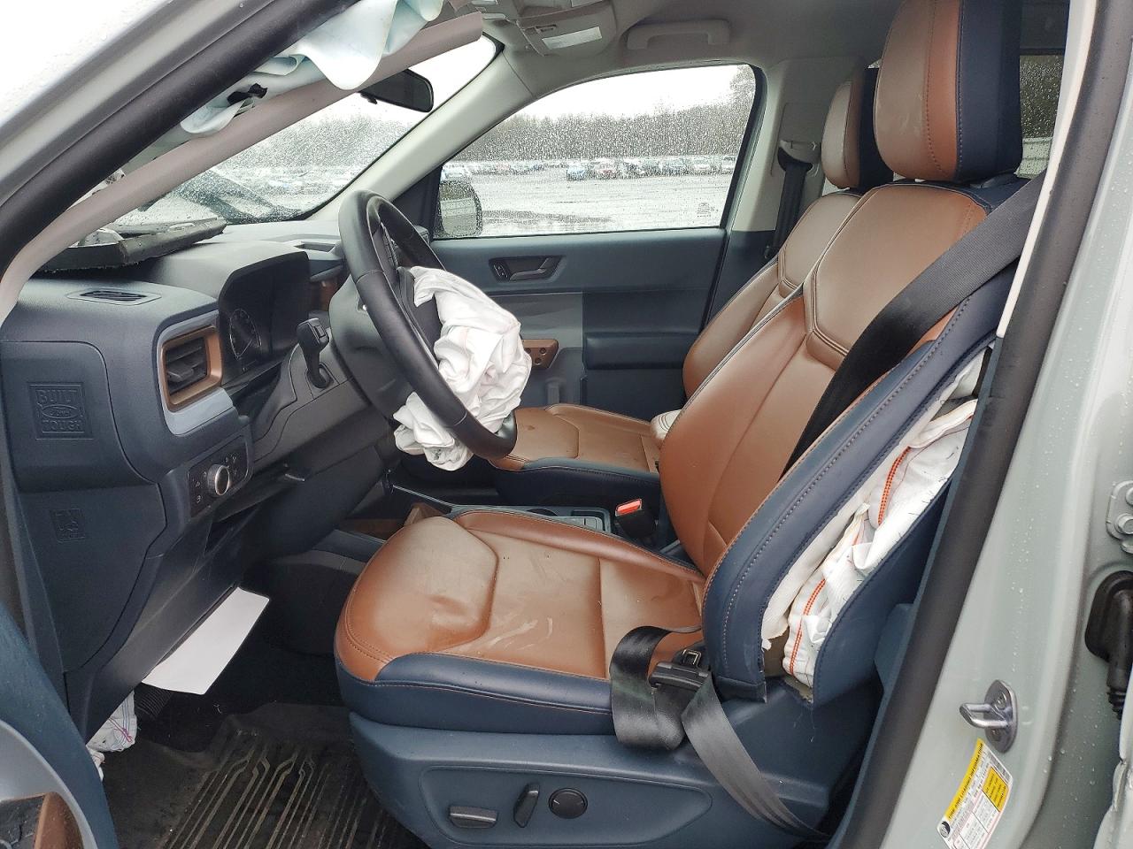 2024 FORD MAVERICK LARIAT photo 7