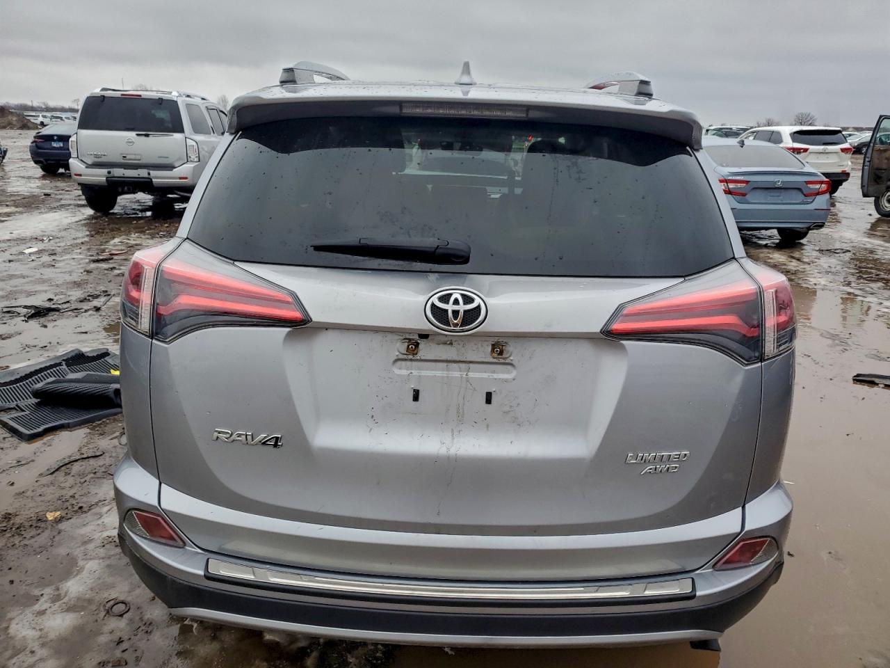 2018 TOYOTA RAV4 LIMITED photo 6