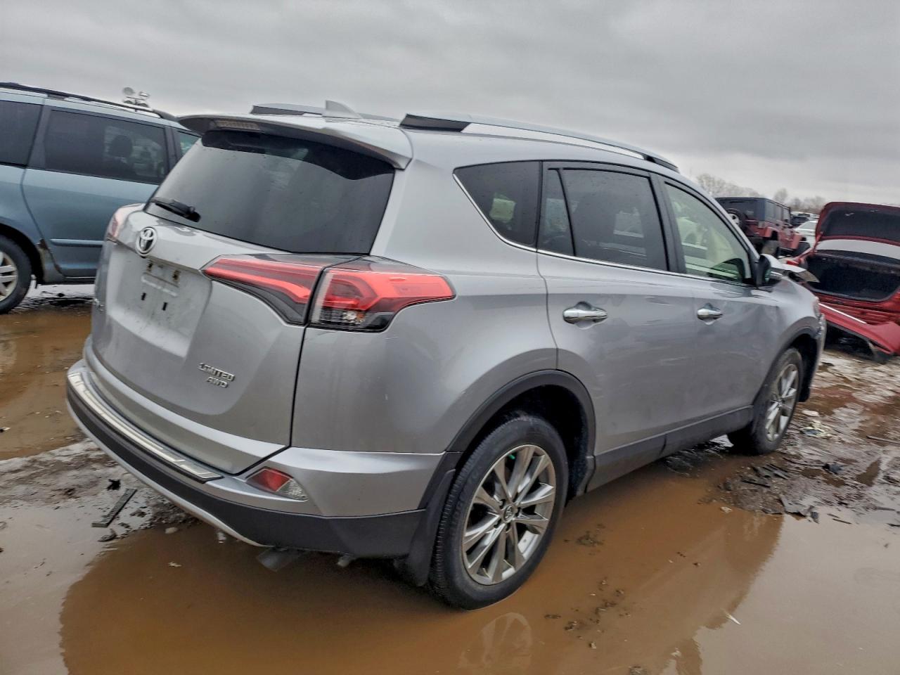 2018 TOYOTA RAV4 LIMITED photo 3