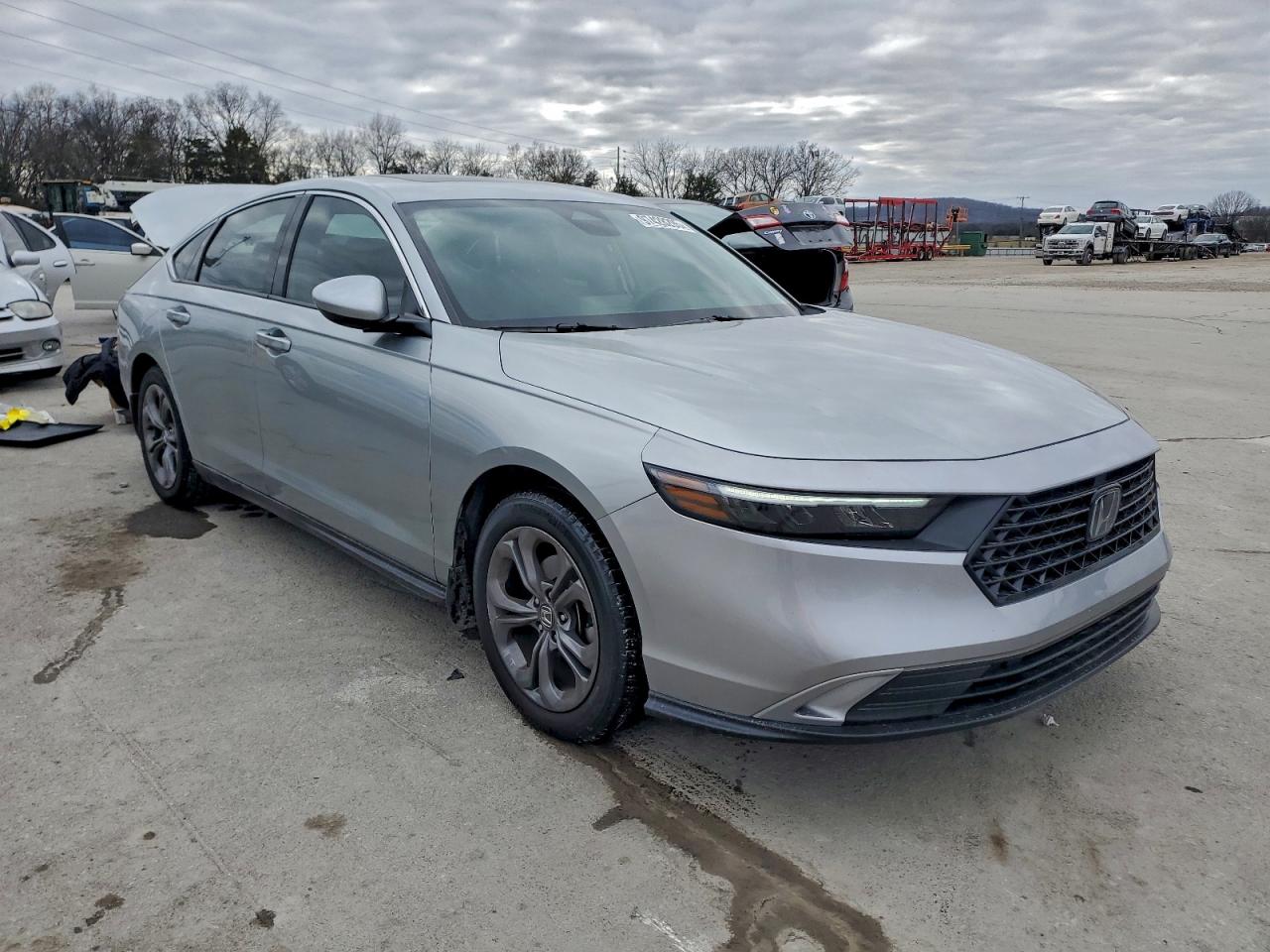 2024 HONDA ACCORD EX photo 4