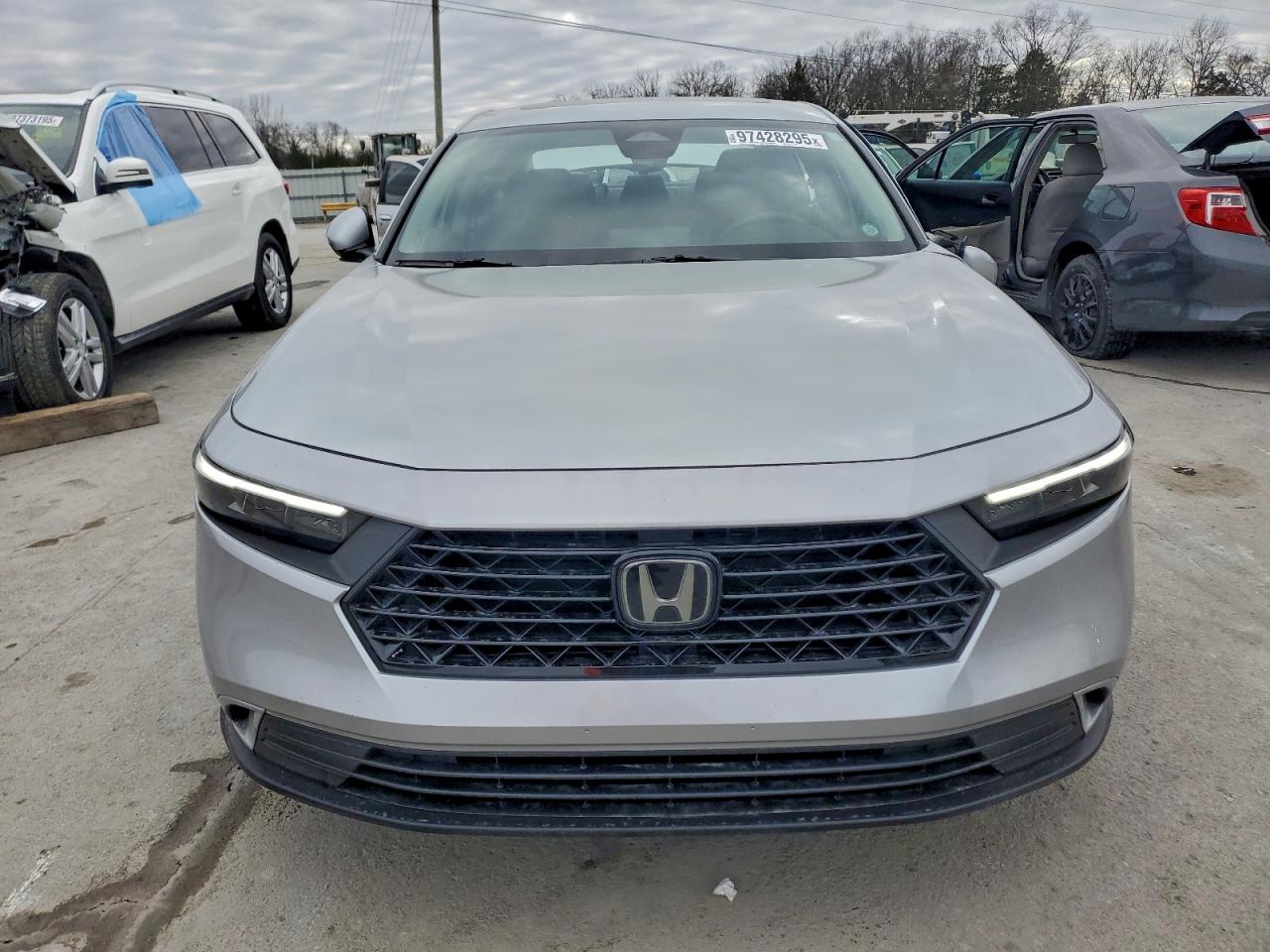 2024 HONDA ACCORD EX photo 5