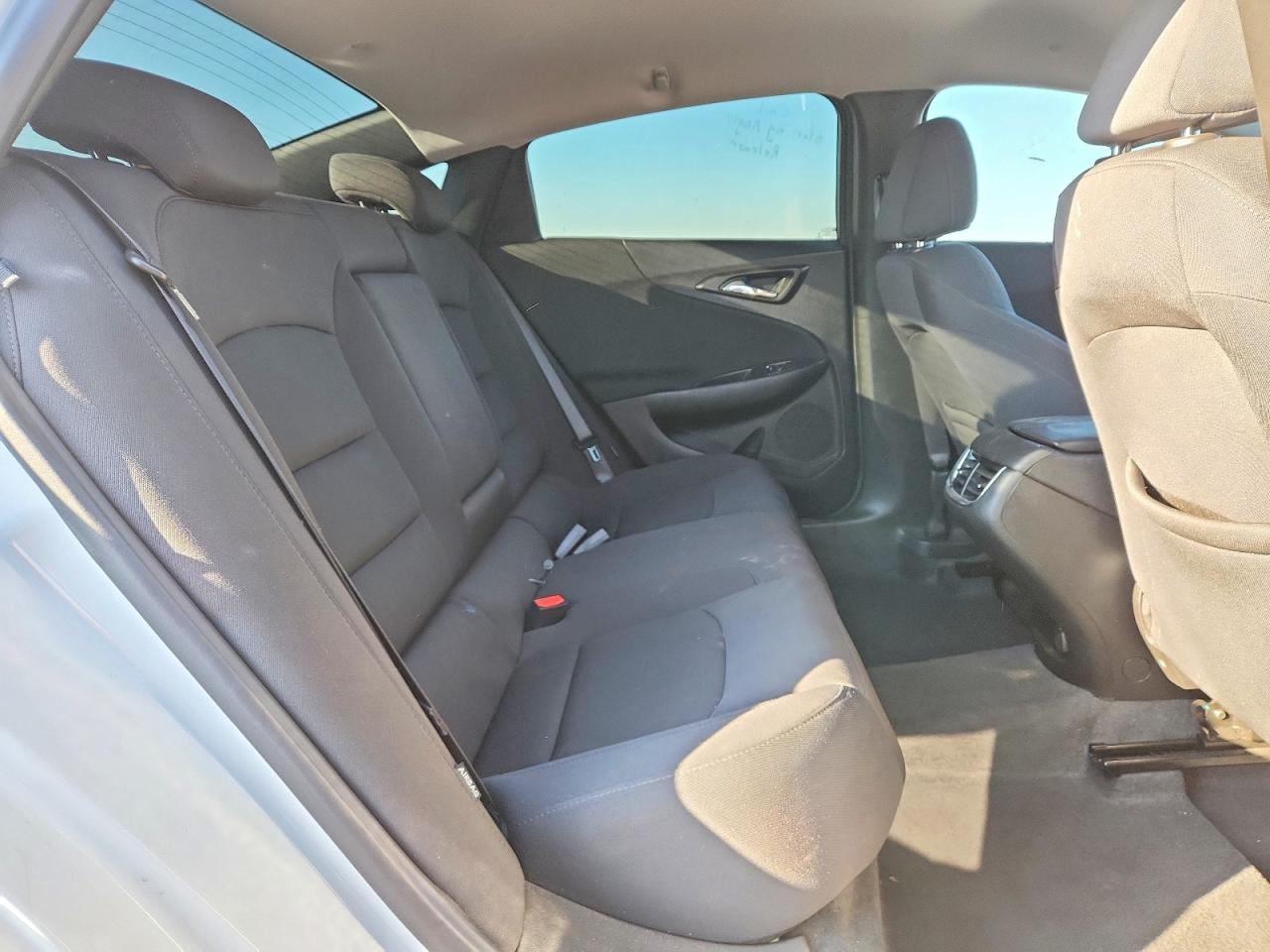 2022 CHEVROLET MALIBU LT photo 10