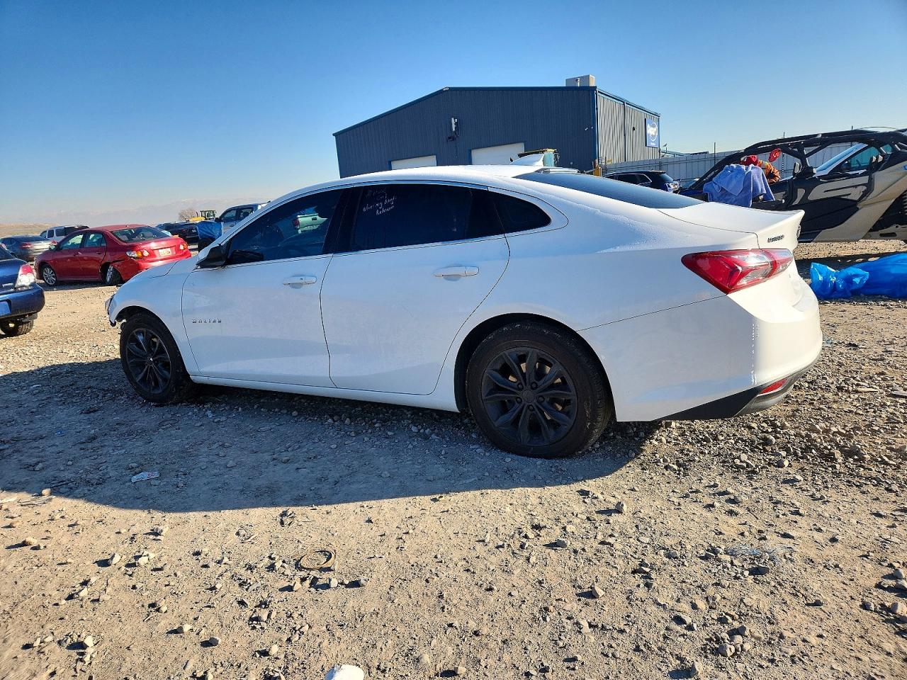 2022 CHEVROLET MALIBU LT photo 2