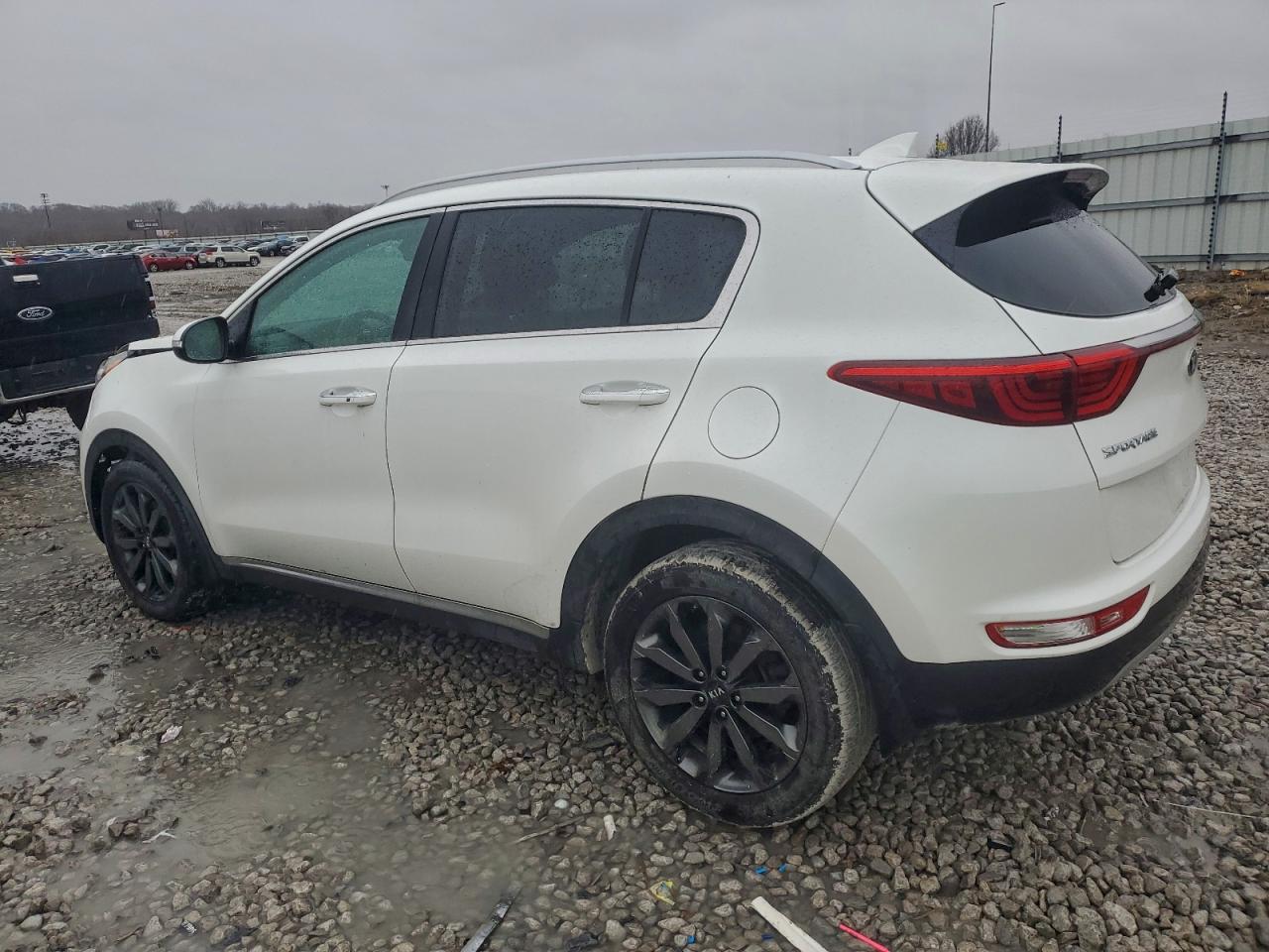 2019 KIA SPORTAGE EX photo 2