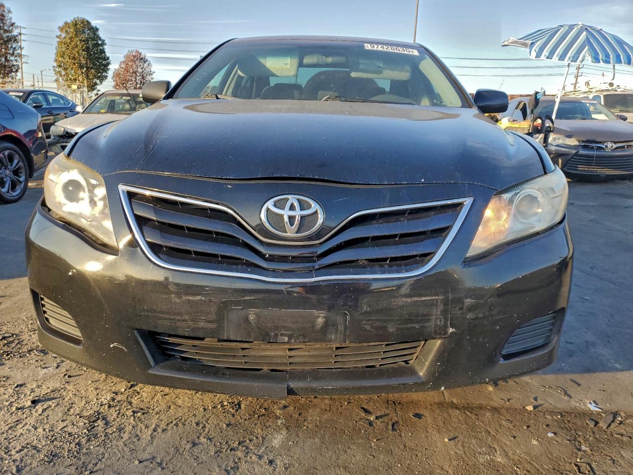 2011 TOYOTA CAMRY BASE photo 5