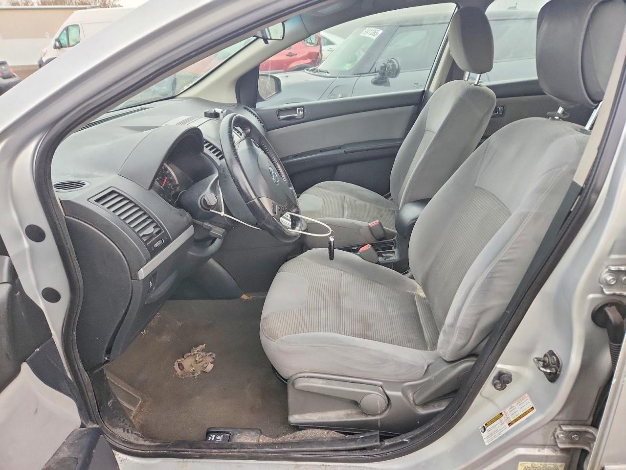 2012 NISSAN SENTRA 2.0 photo 7