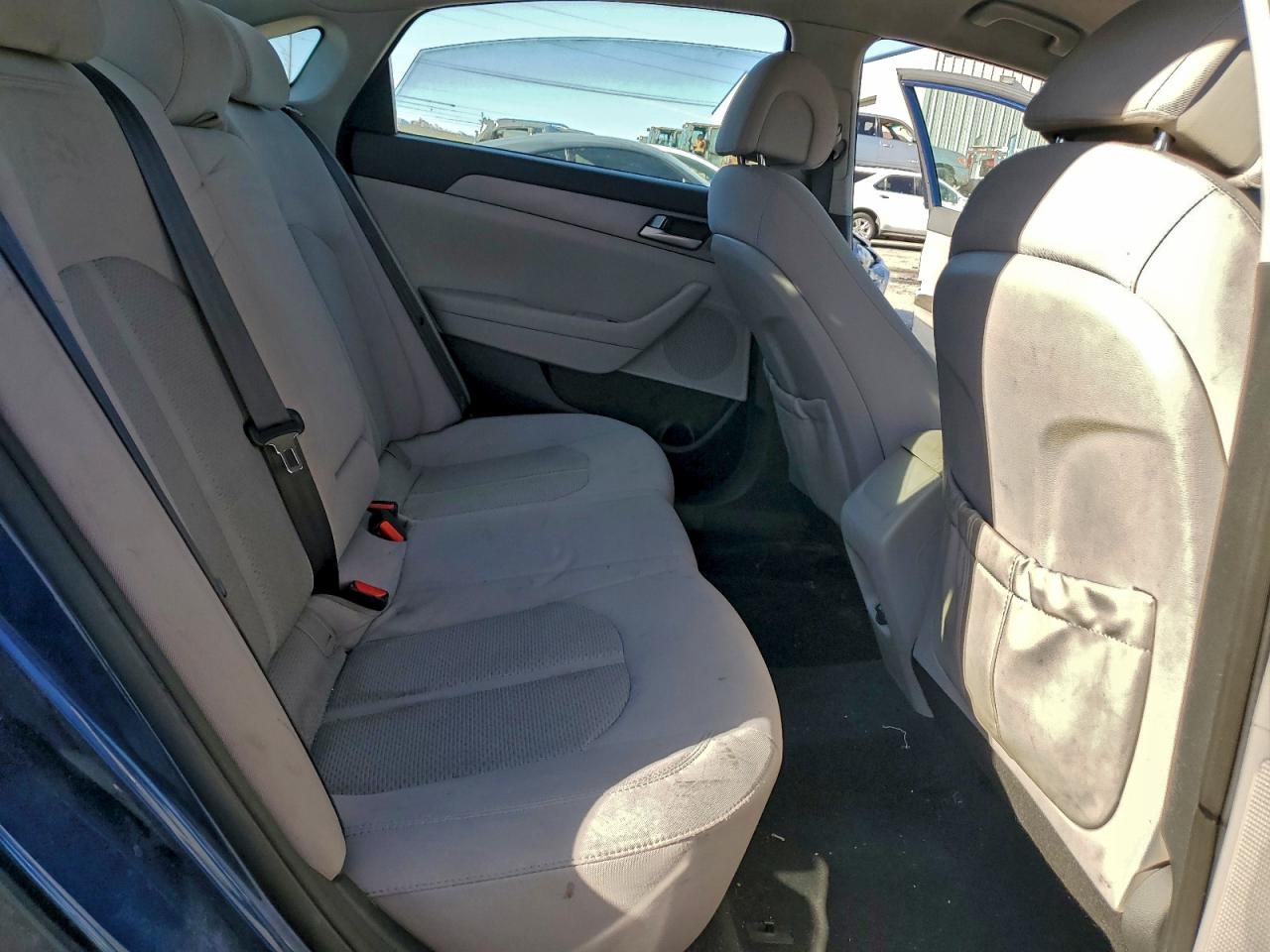 2015 HYUNDAI SONATA SE photo 10
