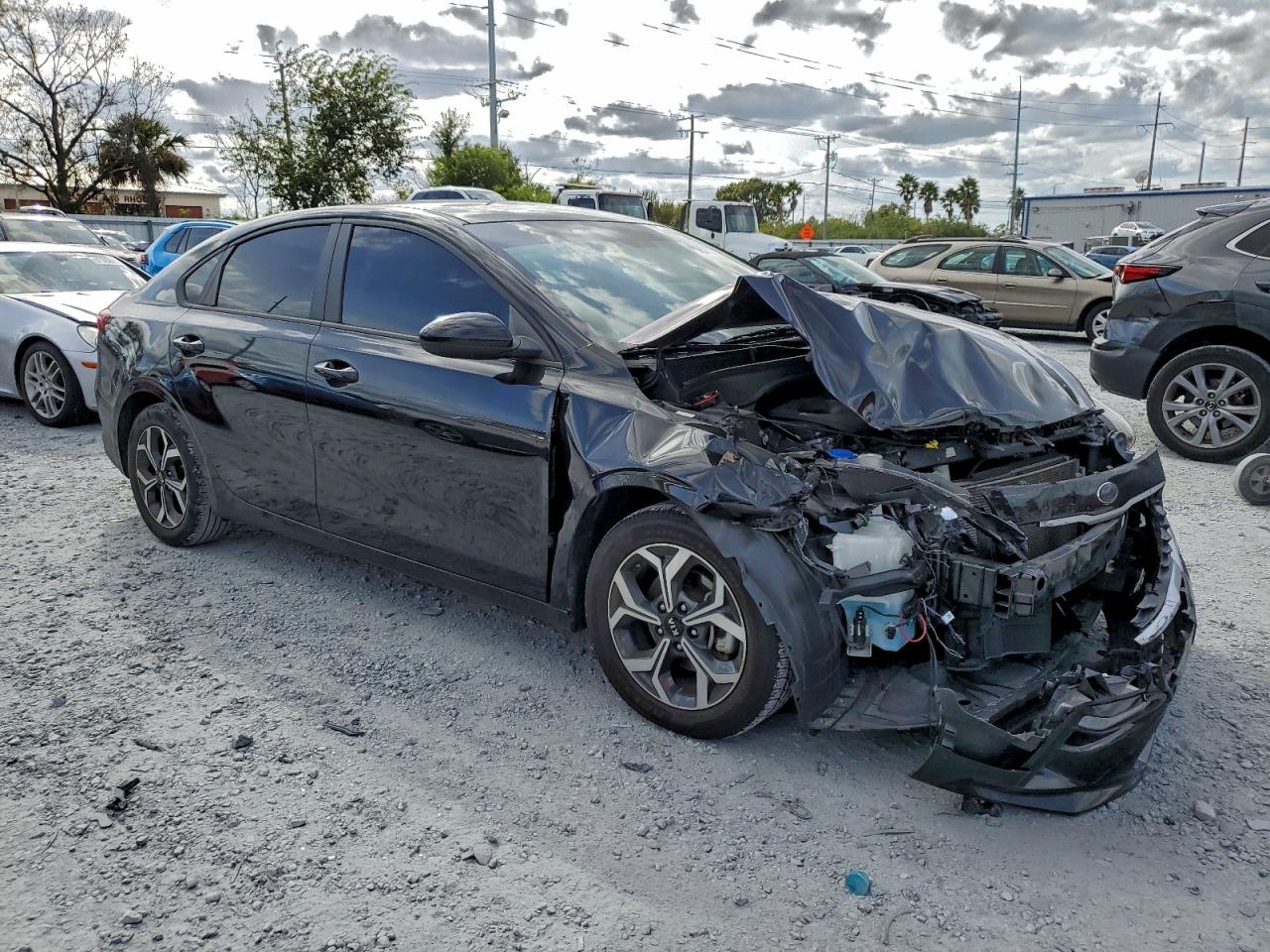 2021 KIA FORTE FE photo 4