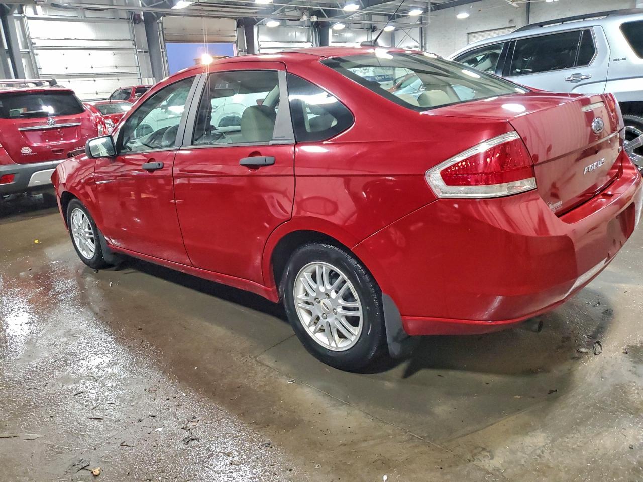 2009 FORD FOCUS SE photo 2