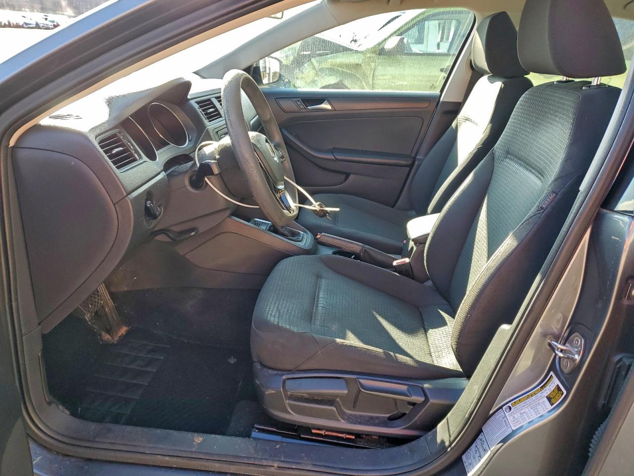 2015 VOLKSWAGEN JETTA BASE photo 7