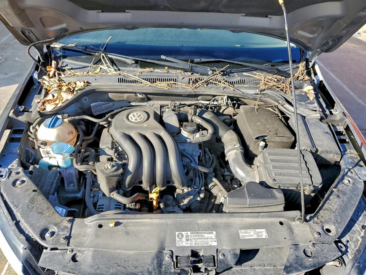 2015 VOLKSWAGEN JETTA BASE photo 11