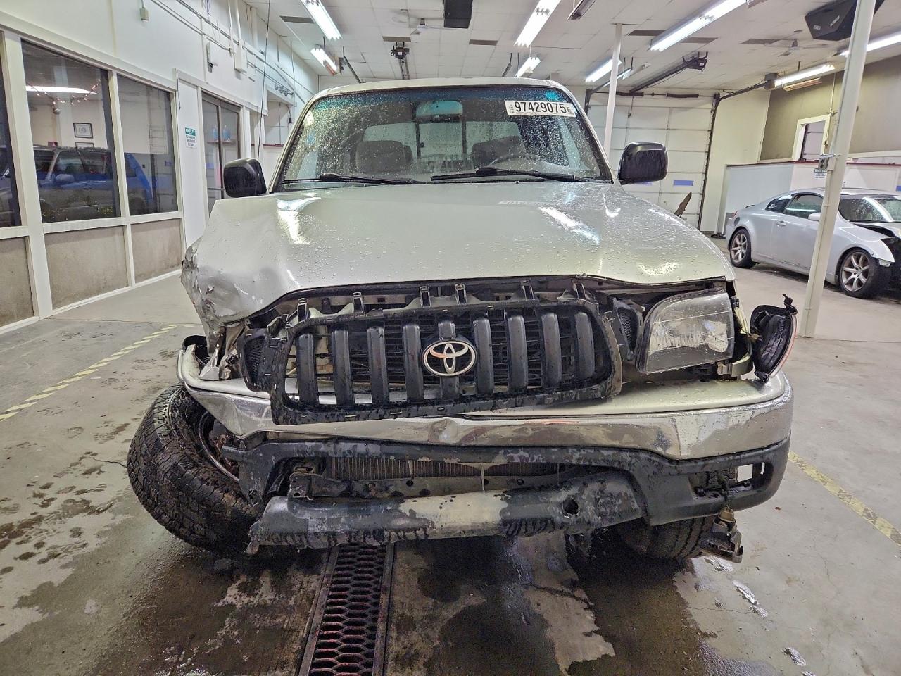 2001 TOYOTA TACOMA DOUBLE CAB photo 5