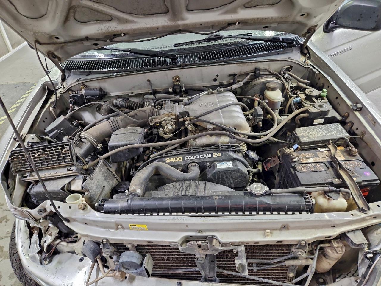 2001 TOYOTA TACOMA DOUBLE CAB photo 11