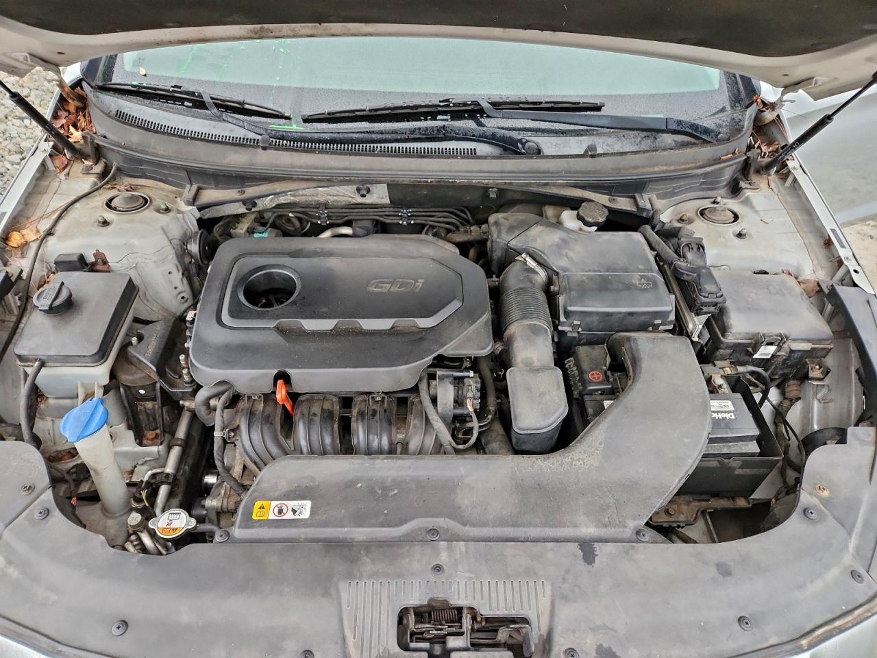 2015 HYUNDAI SONATA SE photo 11