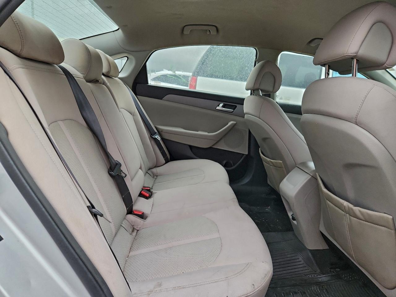 2015 HYUNDAI SONATA SE photo 10