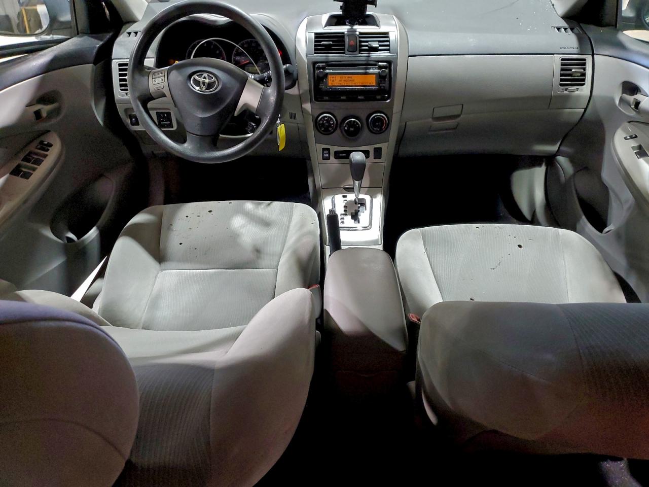 2012 TOYOTA COROLLA BASE photo 8