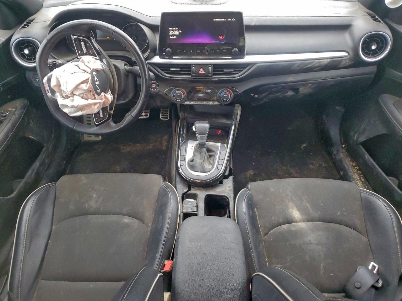 2024 KIA FORTE GT LINE photo 15