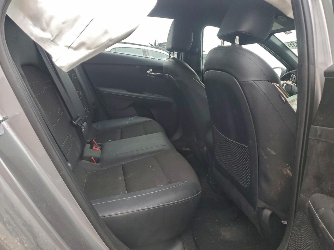2024 KIA FORTE GT LINE photo 19