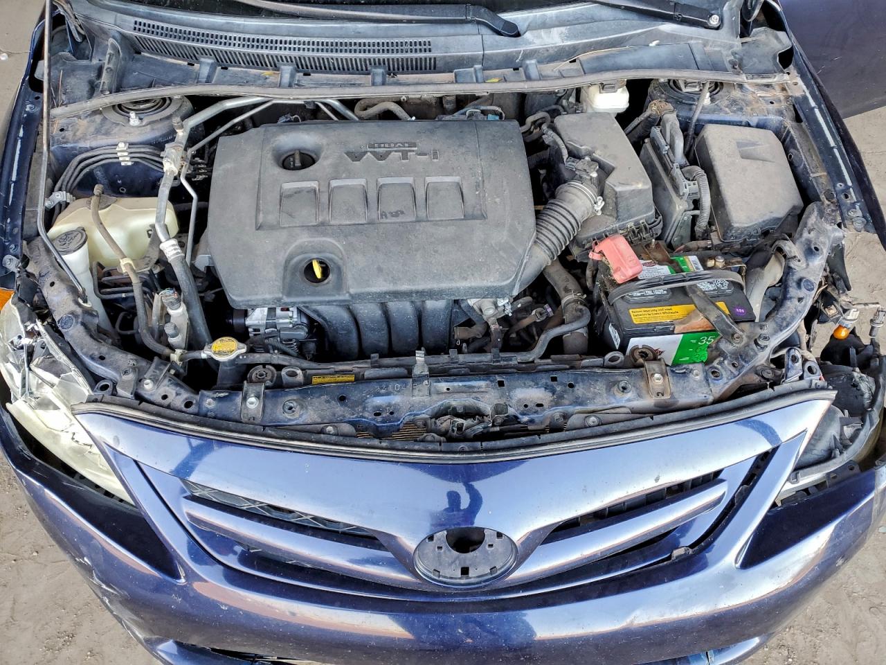 2012 TOYOTA COROLLA BASE photo 11