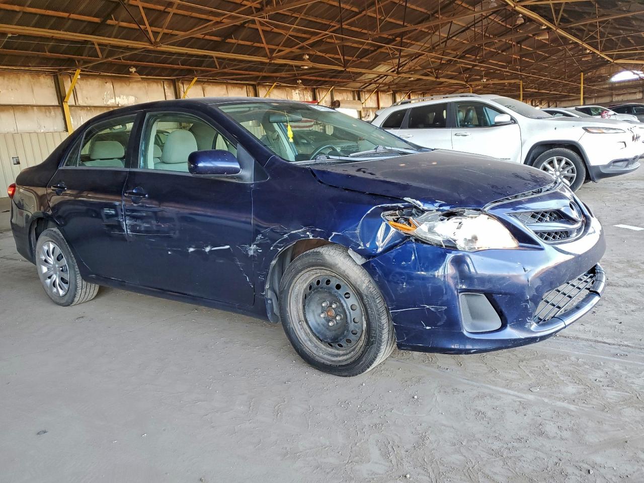 2012 TOYOTA COROLLA BASE photo 4