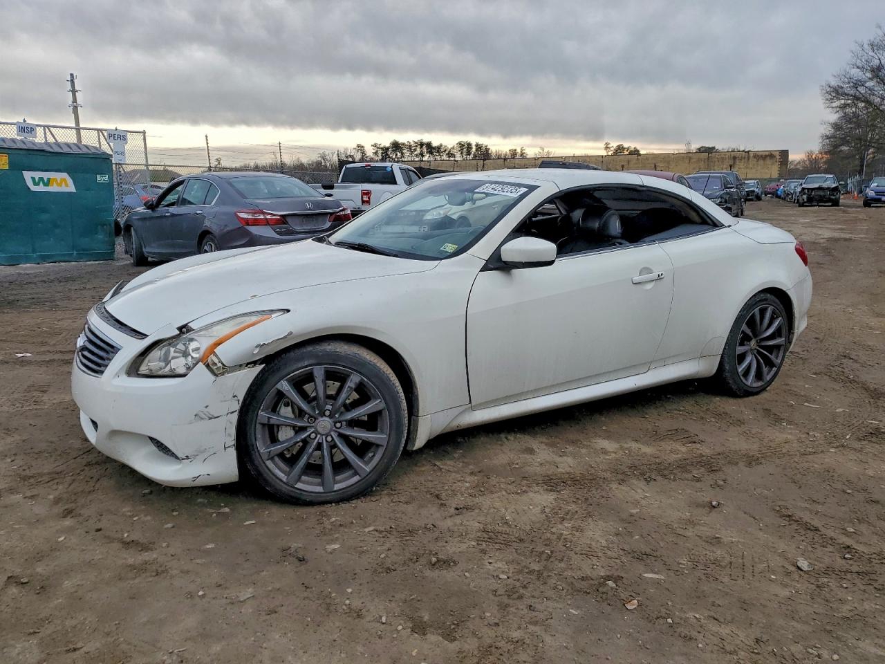 2009 INFINITI G37