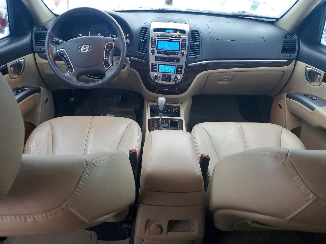 2012 HYUNDAI SANTA FE SE photo 8