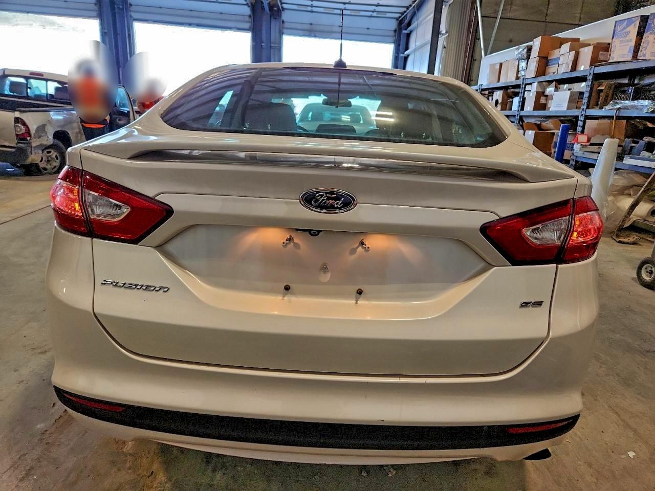 2015 FORD FUSION SE photo 6
