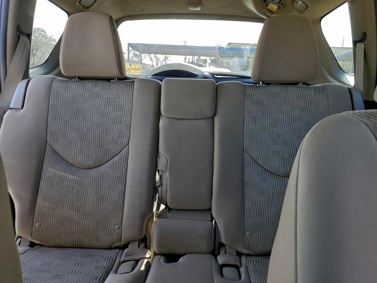 2012 TOYOTA RAV4 photo 10