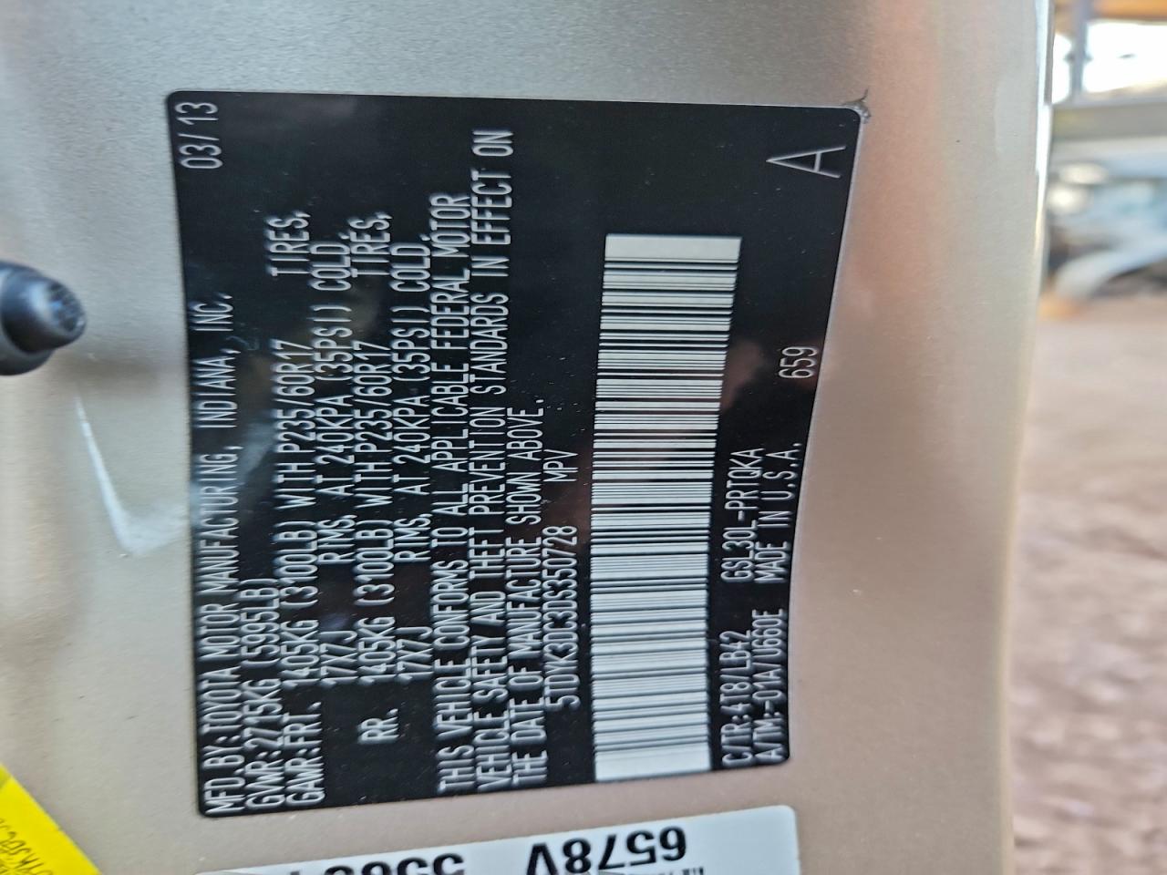 2013 TOYOTA SIENNA XLE photo 14