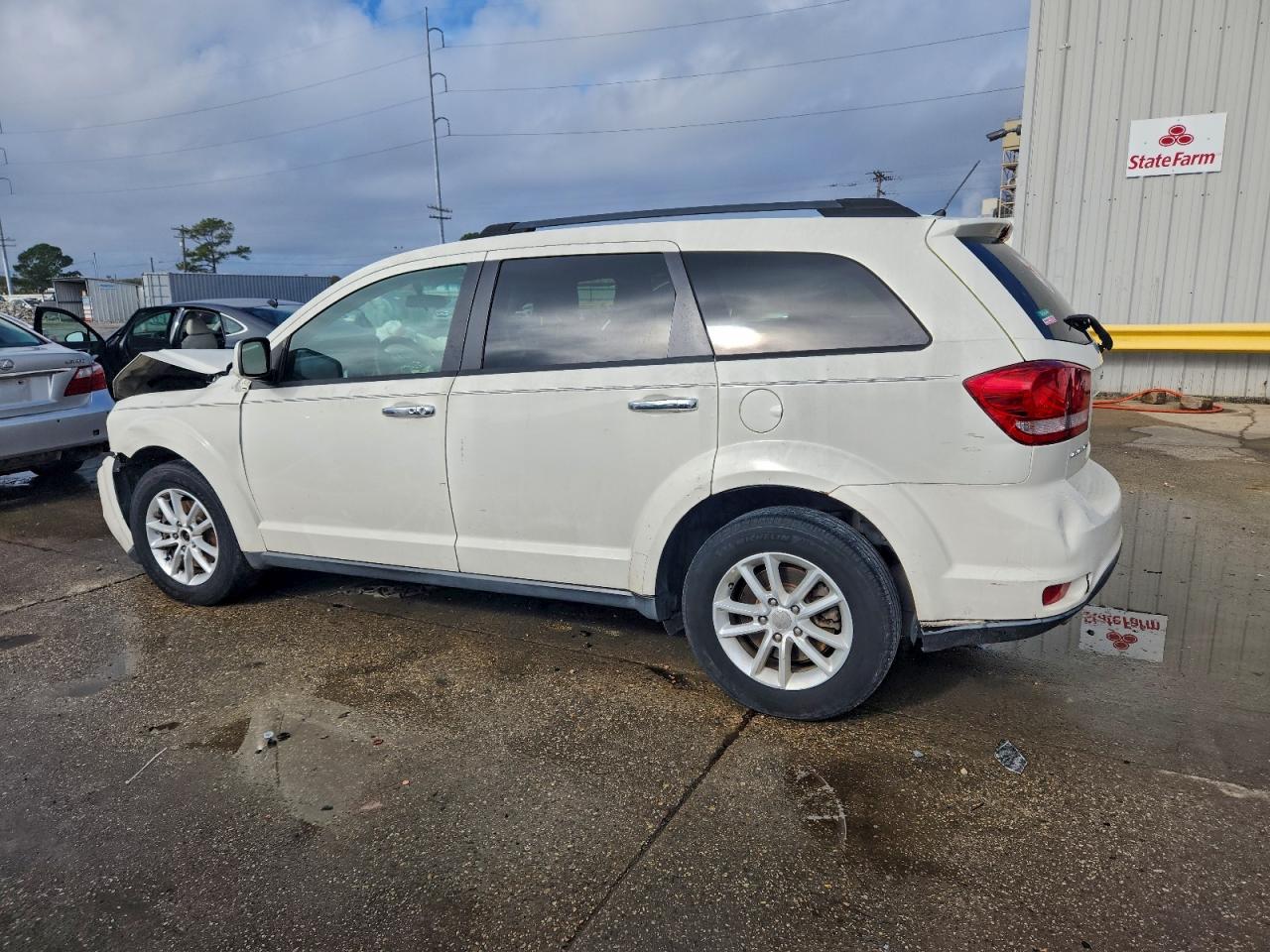 2014 DODGE JOURNEY SXT photo 2